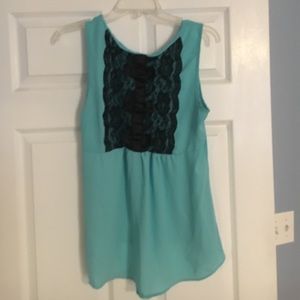 Lace back tank top
