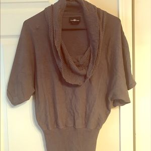 Scoop neck sweater
