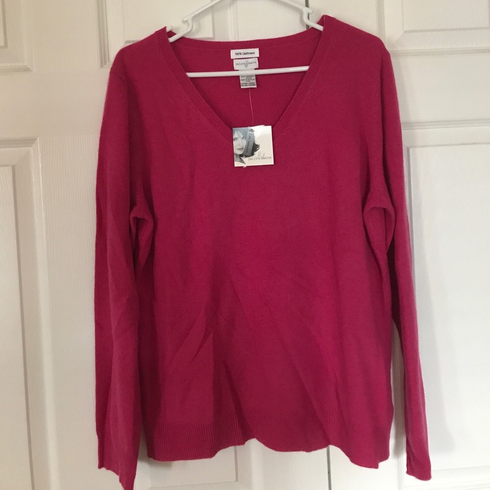 Jaclyn Smith 100% Cashmere V Neck Sweater