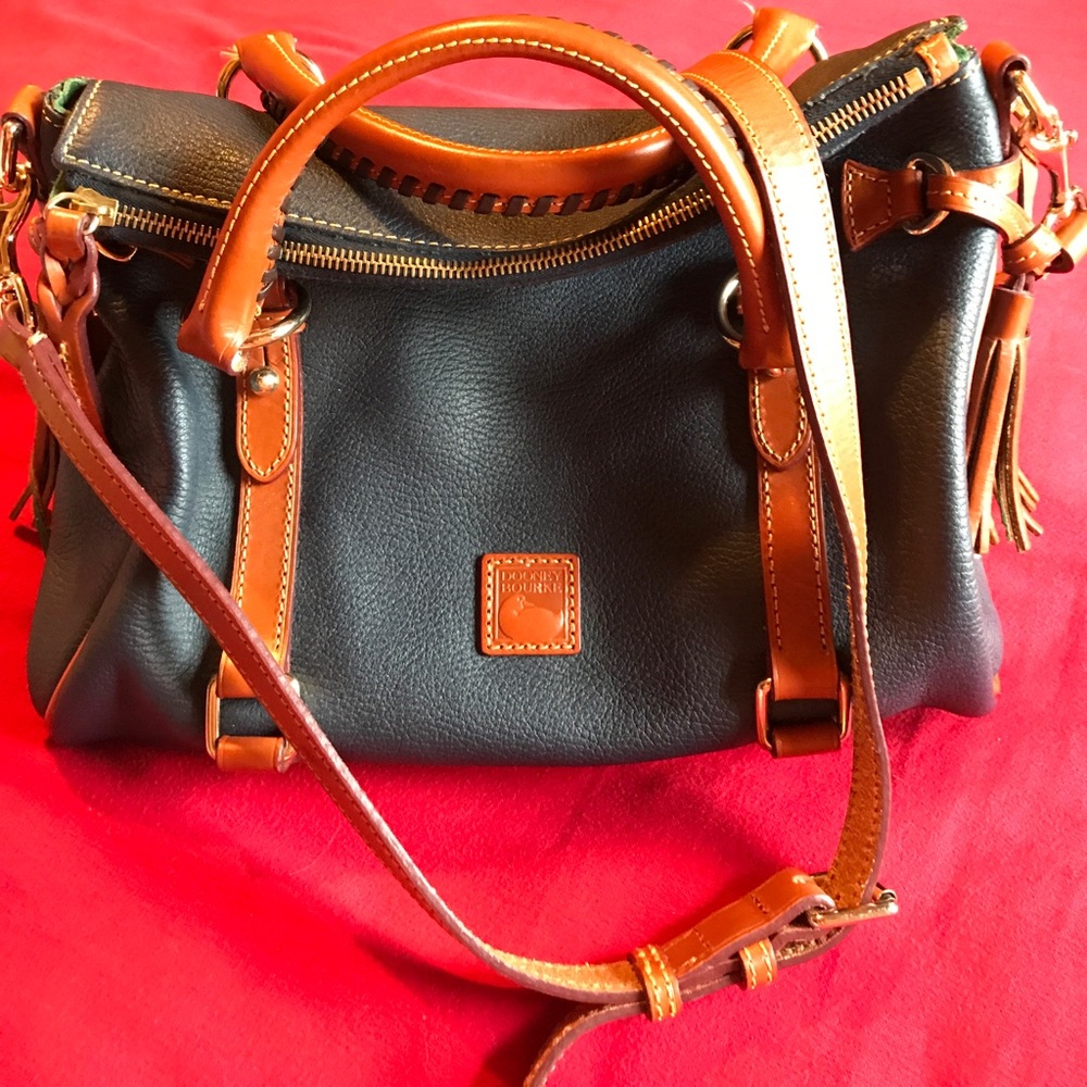 Dooney & Bourke leather purse