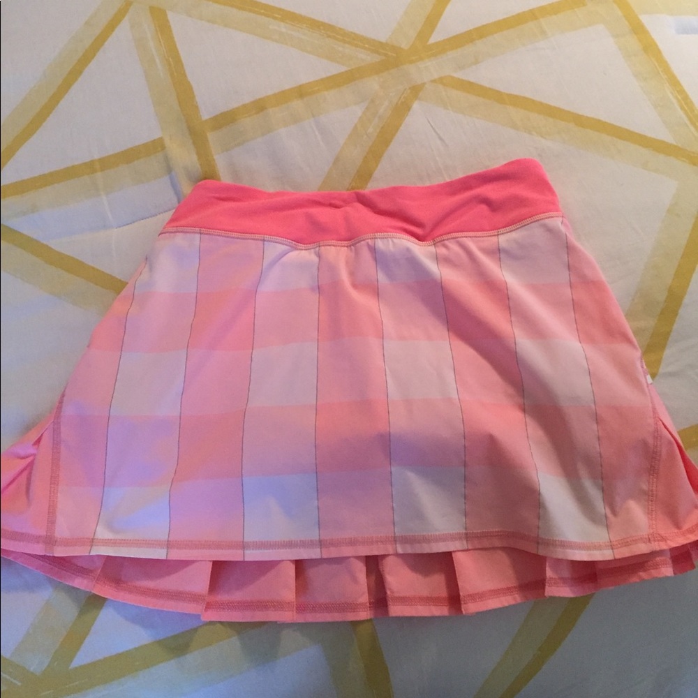 Lululemon size 4 tennis skirt