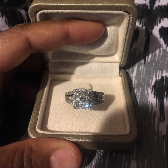 Diamond ring - Picture 7 of 8