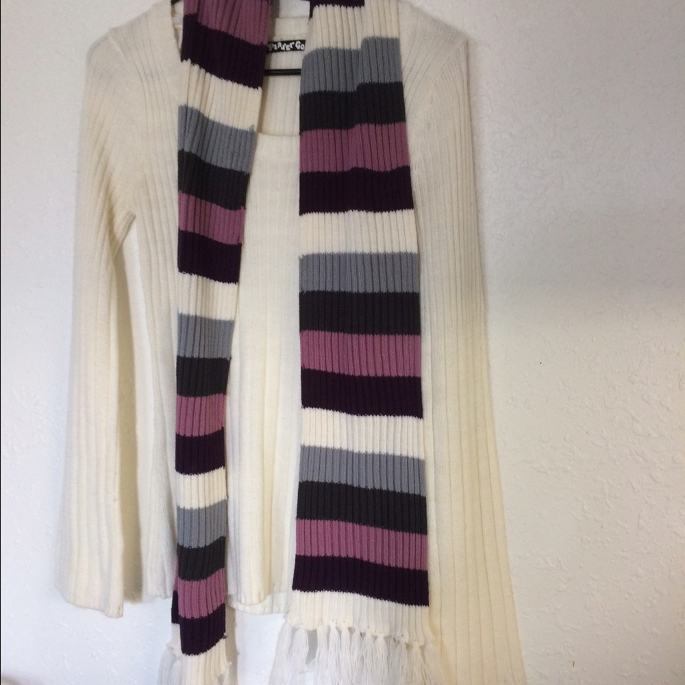 Sweater with matching scarf