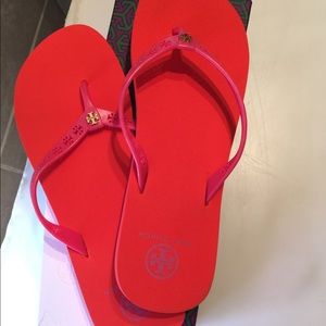 Tory burch flip flops