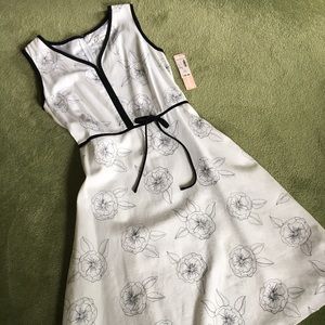 NEW Black/white floral summer dress