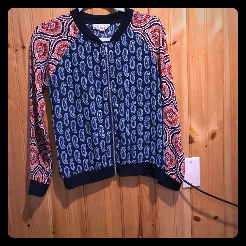 Zip up blazer vintage print