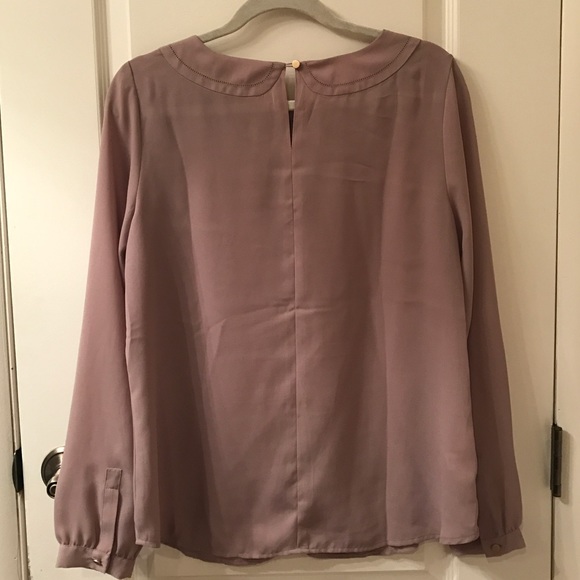 LOFT Shirt - Picture 2 of 5