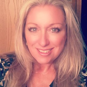 Meet your Posher, Tina