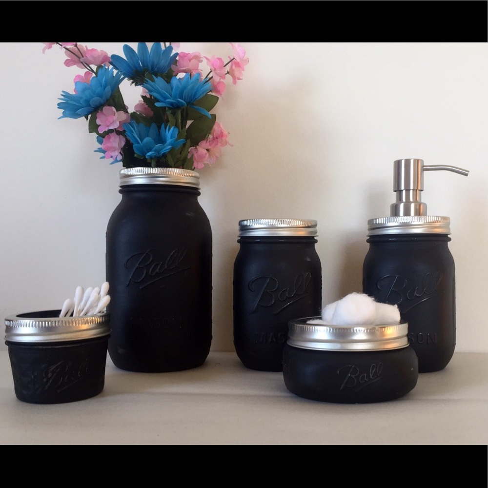 Great Mason Jar Bathroom Set!!