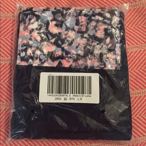 Victoria secret leggings new in bag