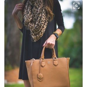 Express black shift dress