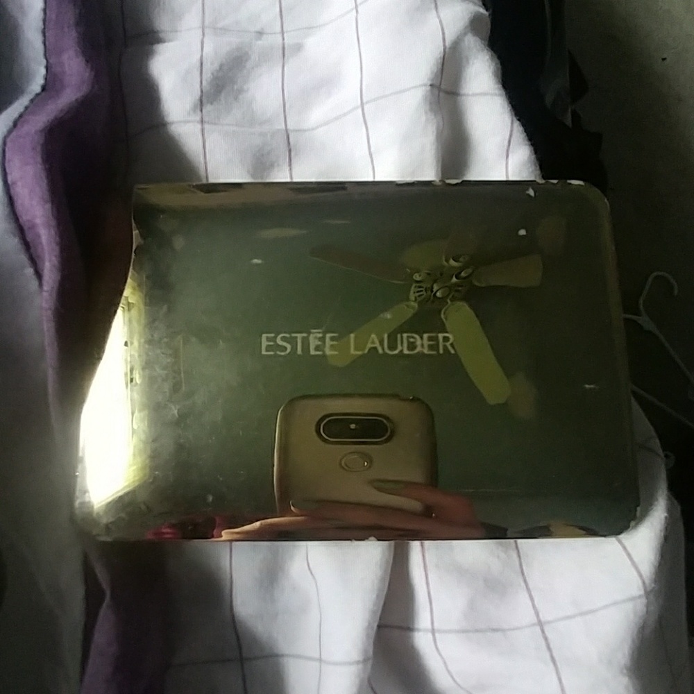 Estee Lauder Deluxe EyeShadow Compact