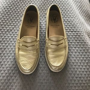 Cole Haan Pinch Weekender Gold