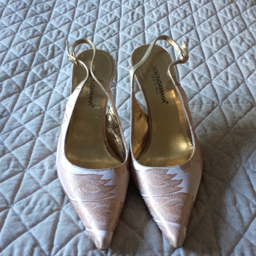 Stunning Rose Gold Dolce & Gabbana sling back