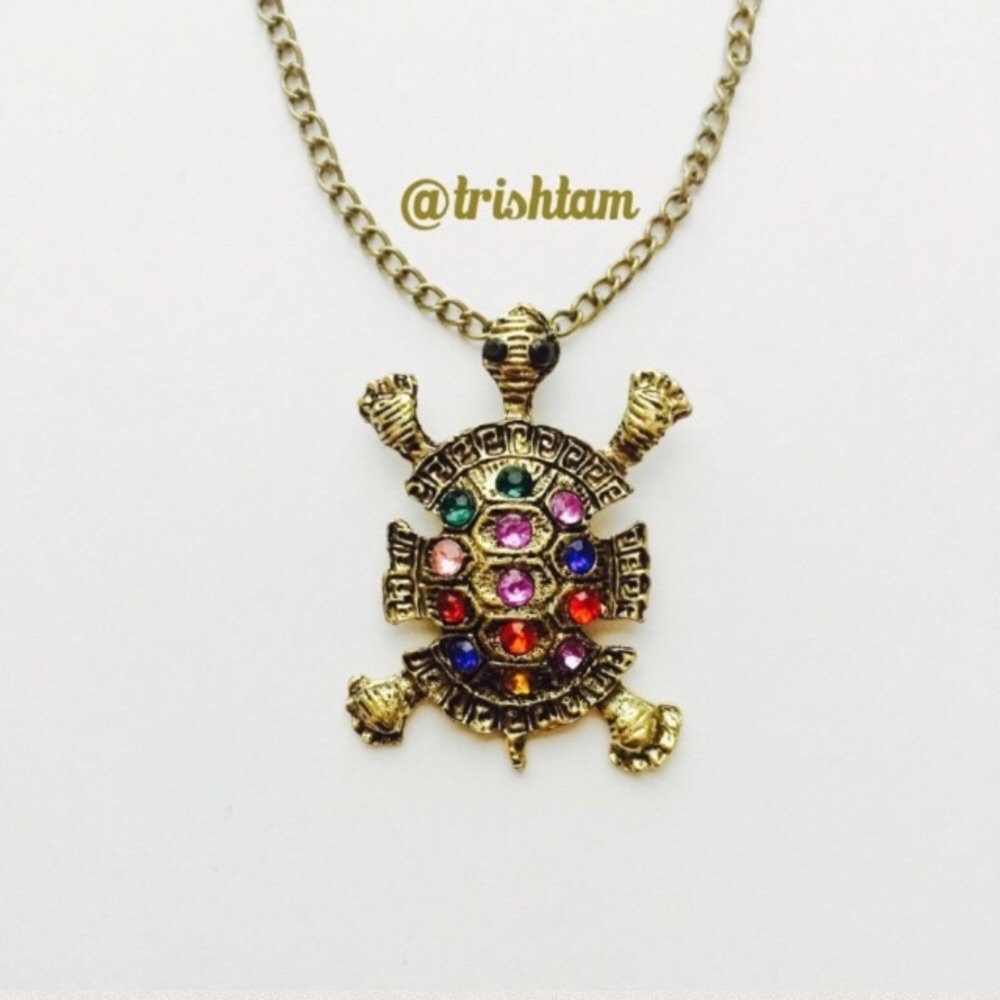 🔴🆕Turtle/Tortoise multi color gold necklace