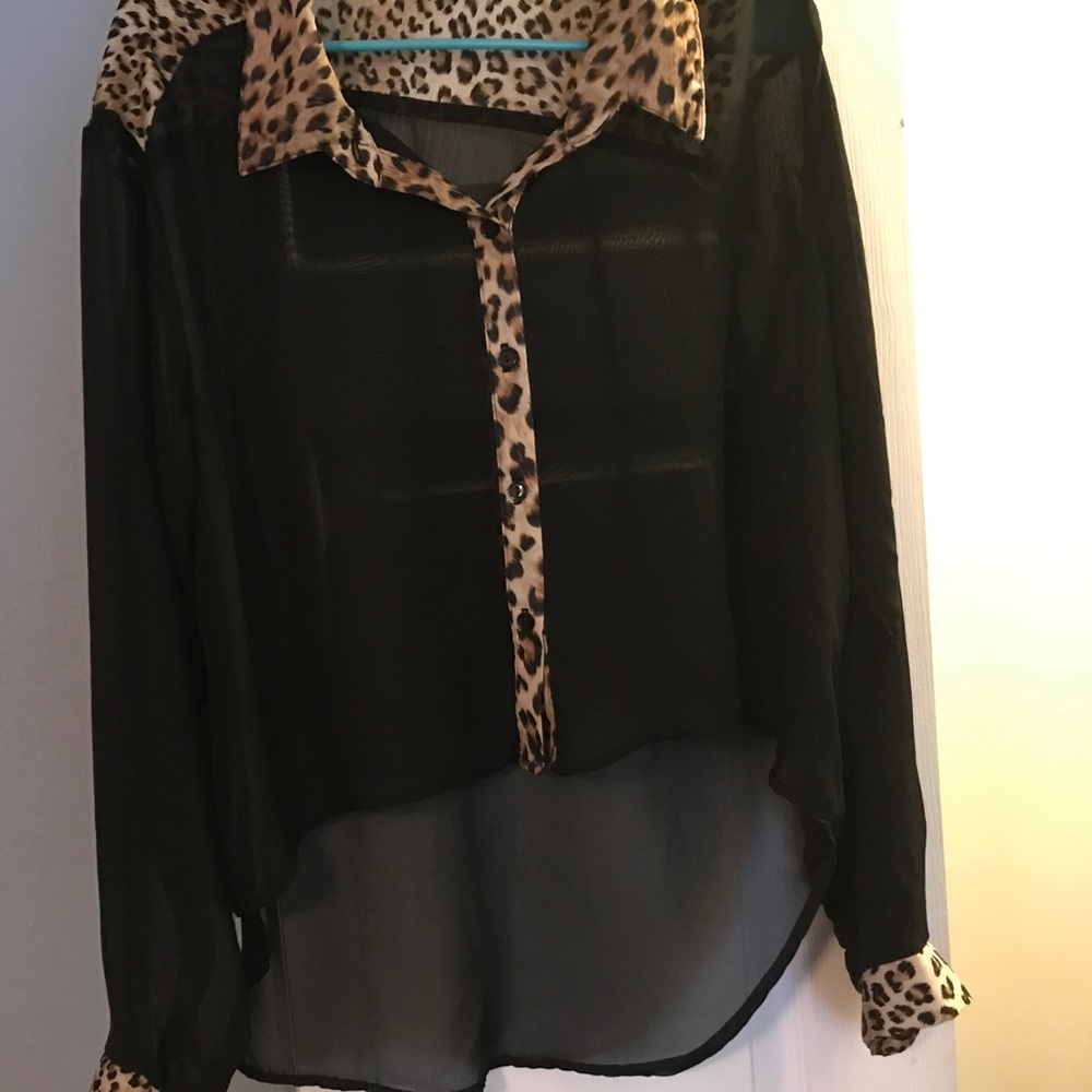 Black and cheetah print top