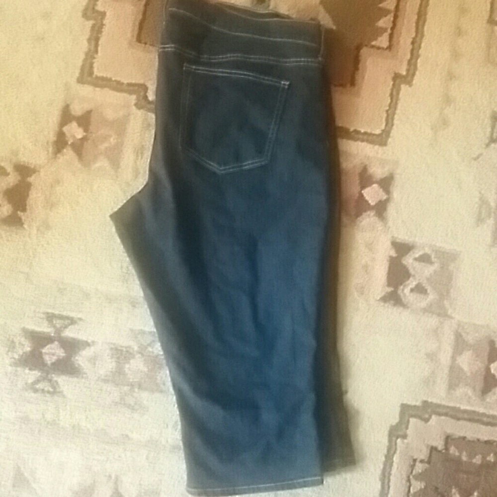 Capris
