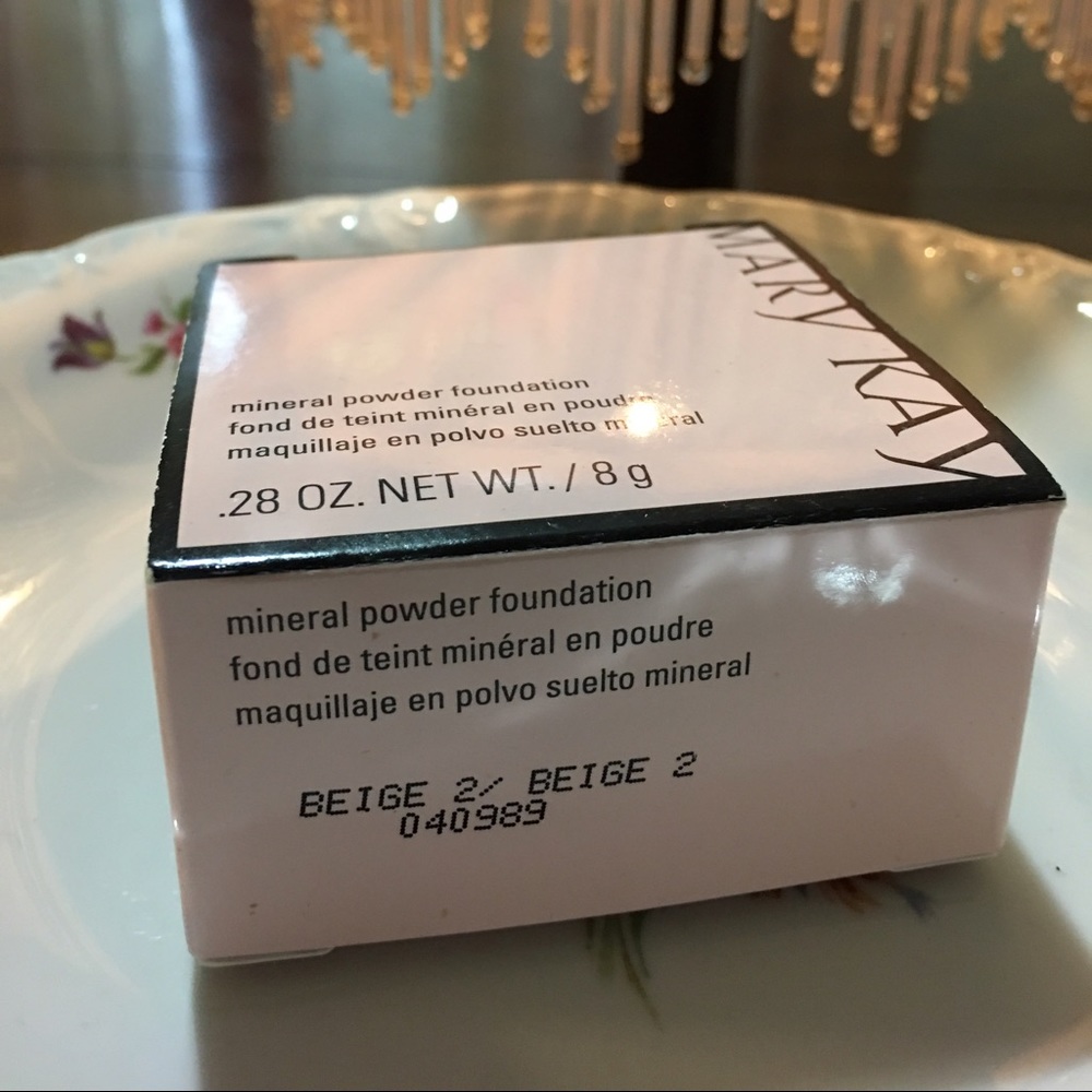 💎Mary Kay Mineral Foundation Beige 2💎
