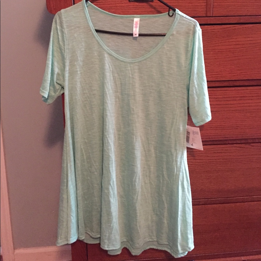 Lularoe perfect tee