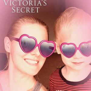 Meet your Posher, Marie