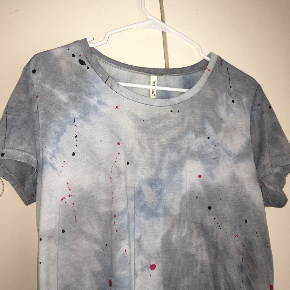Splash paint hi low side split shirt