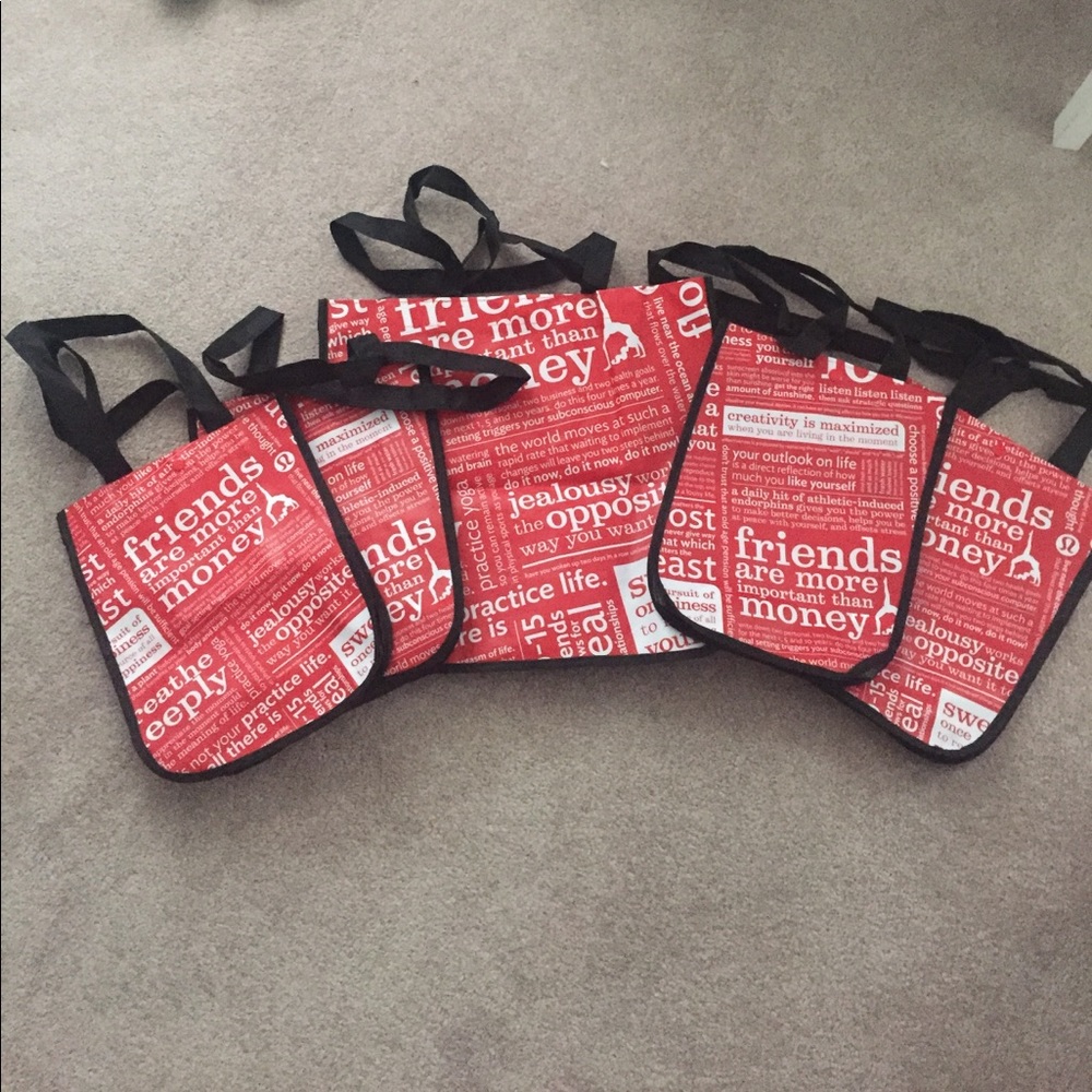 Lululemon bags