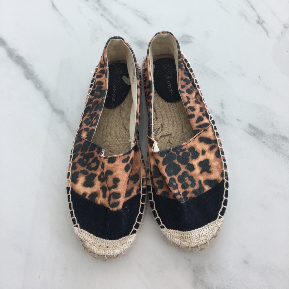 Casuals leopard flats.