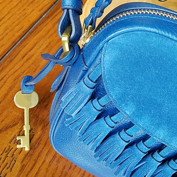 NWOT  Fossil Kendall Tasseled Crossbody bag - Picture 3 of 7