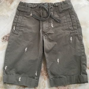 Old navy embroidered ⚡️lightening ⚡️ shorts