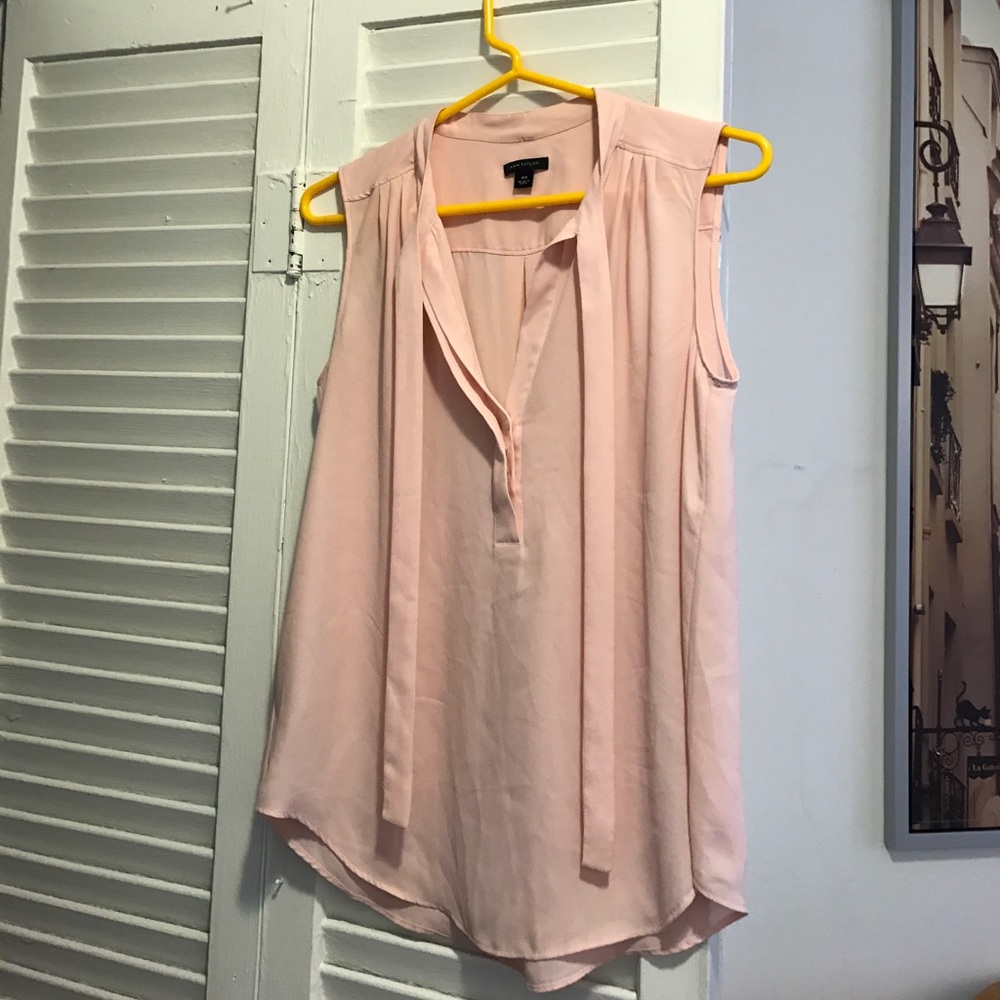 Ann Taylor pale pink tie neck blouse size XS