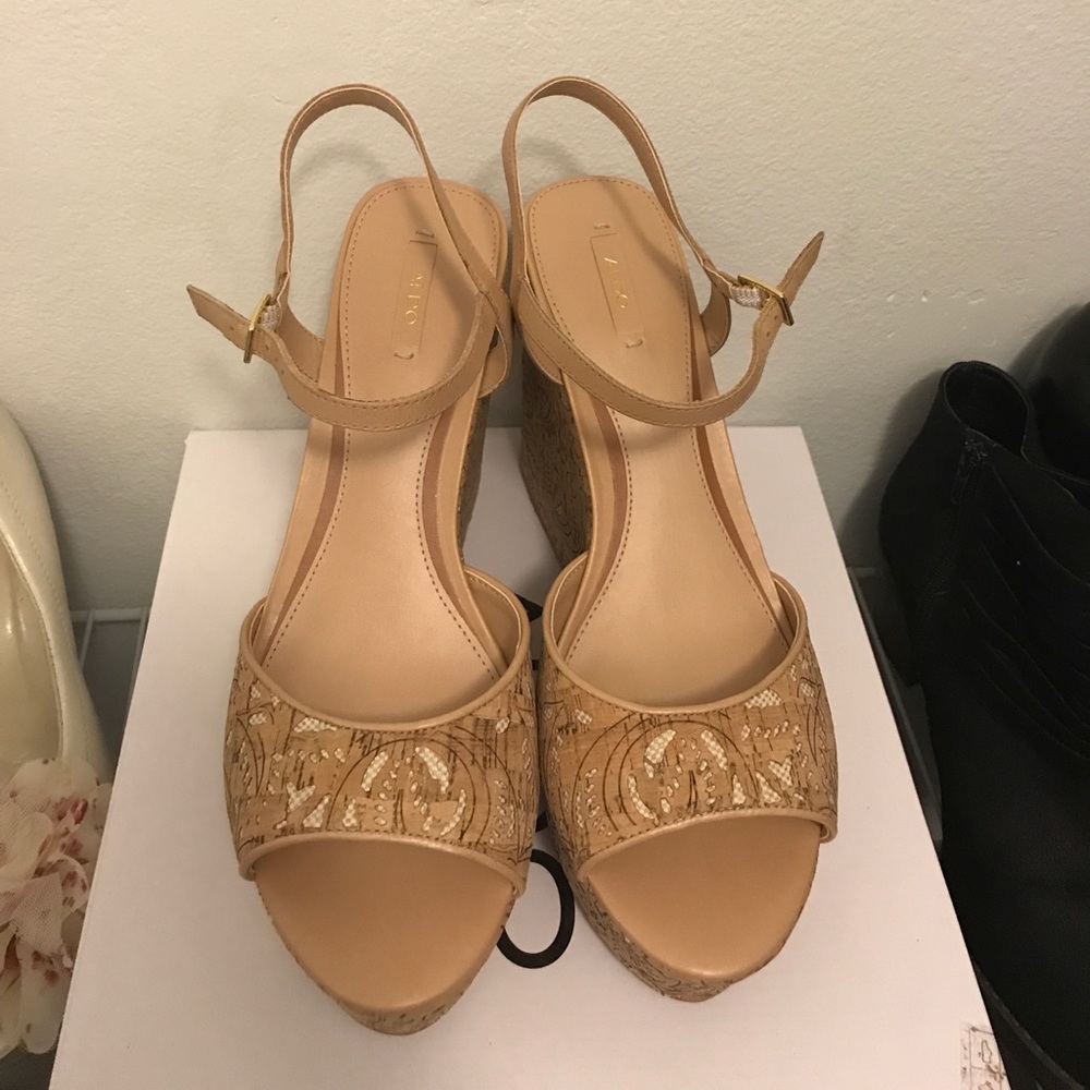 Tan wedges