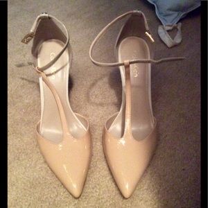 New Calvin Klein Pumps