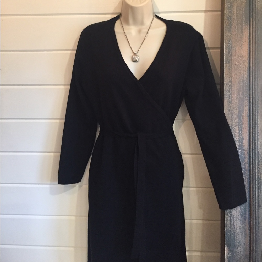 Black Lennie for Nina Leonard wrap sweater dress M