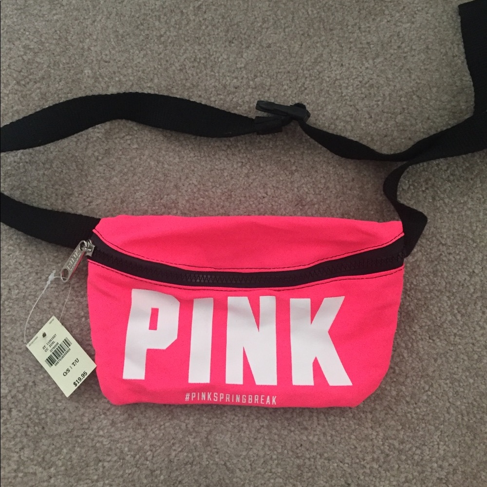 VS pink fannypack