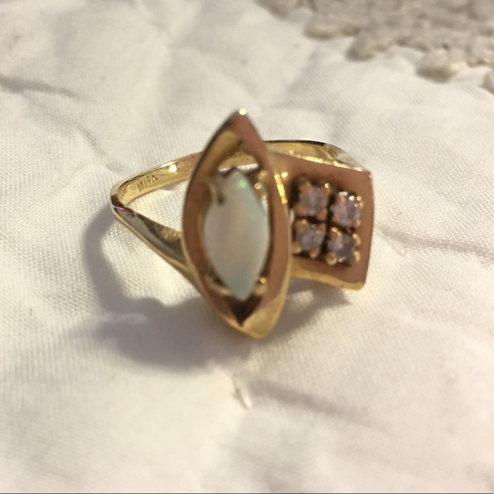 Opal and diamond 14k gold ring
