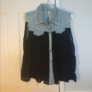 NEW WITH TAGS!! DENIM/SILK blouse from Mandee!!