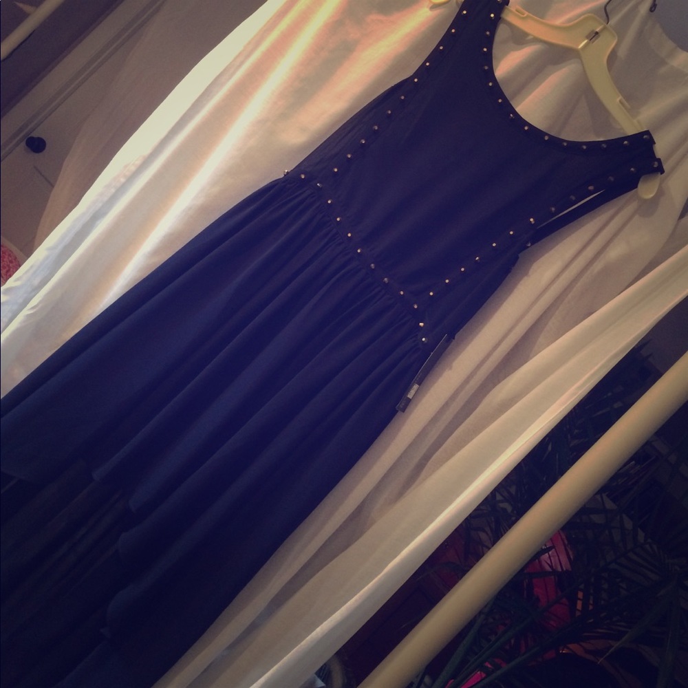 Edgy high low navy blue gown