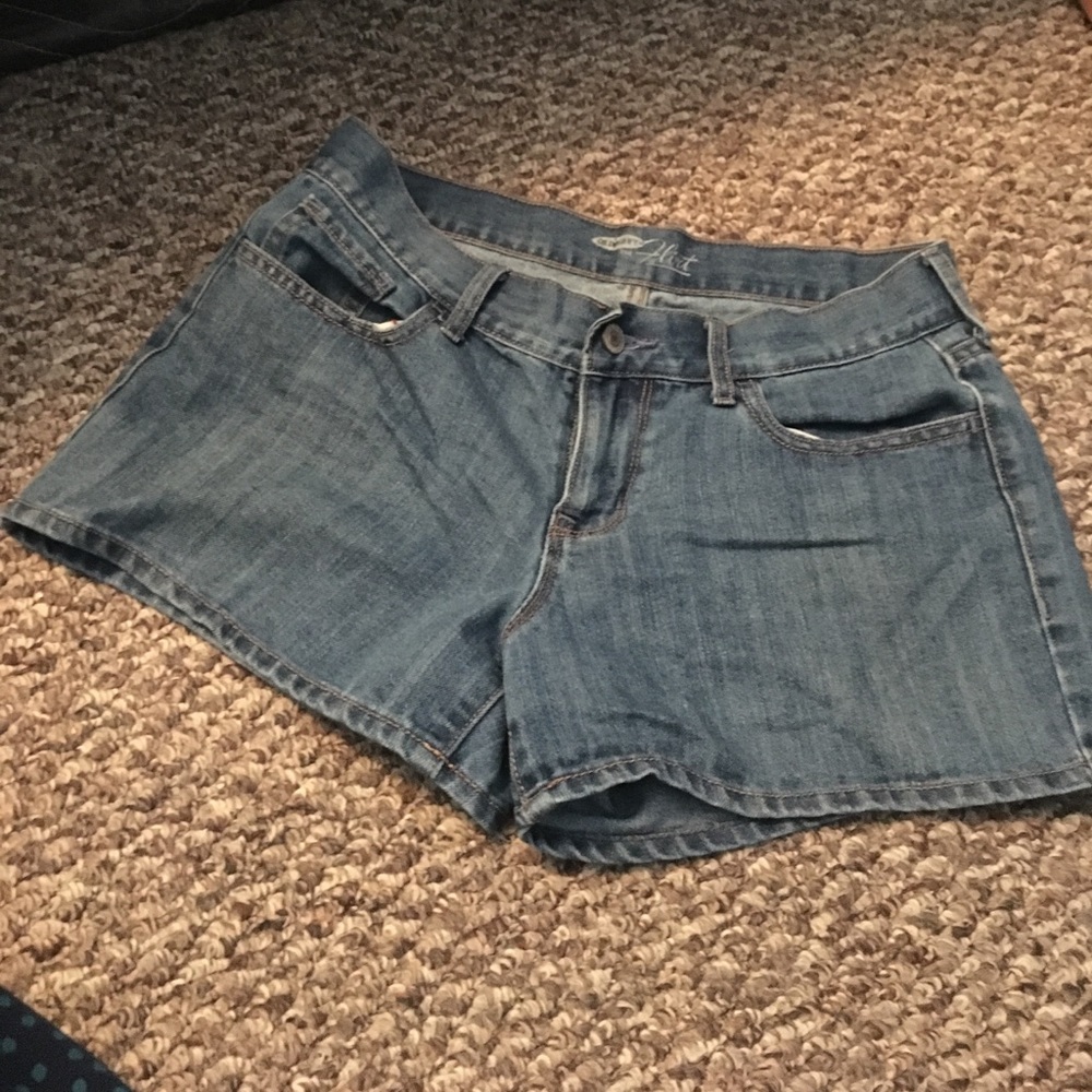 Old Navy shorts