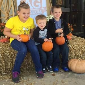 Meet your Posher, Vicki