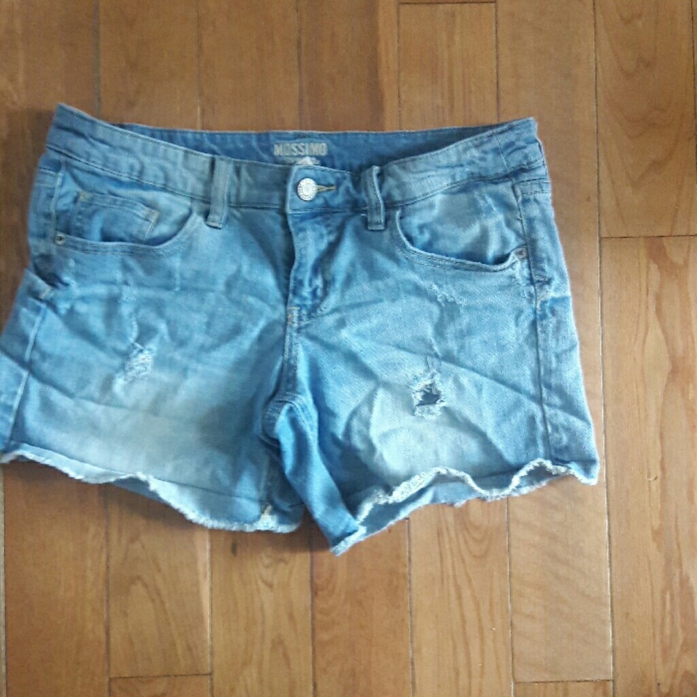 distressed jean shorts