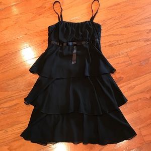 👗💁🏼Fun and flirty black cocktail dress 💃🏼