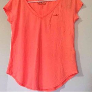 Hollister T shirt Size S NWT