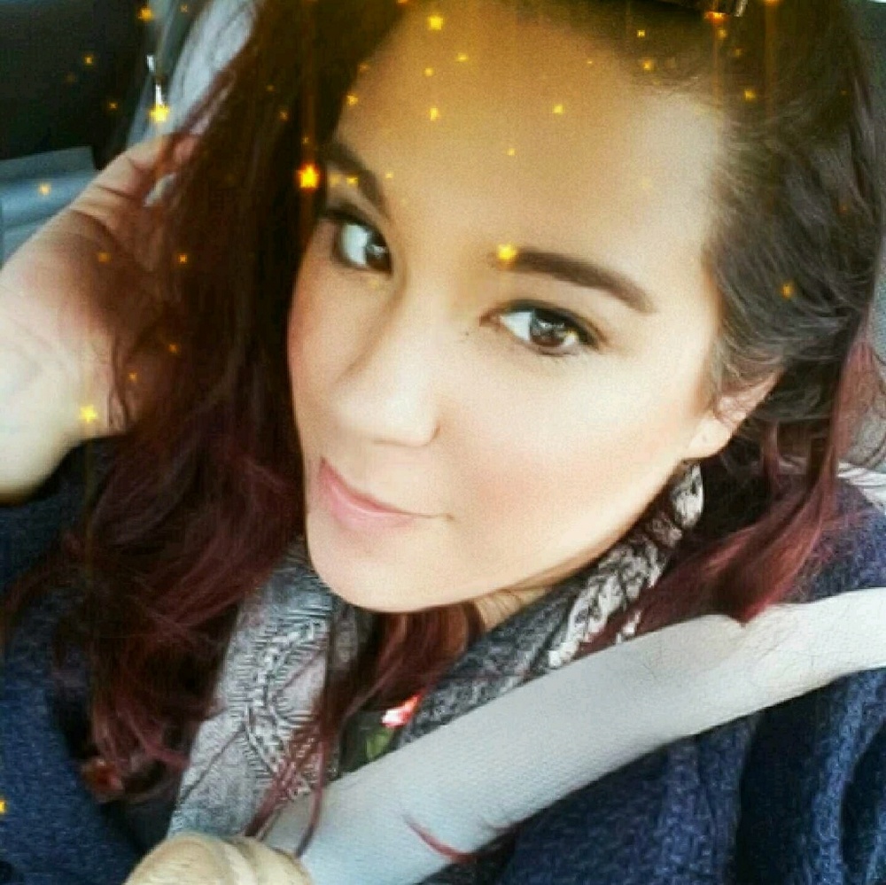 Meet your Posher, Julie