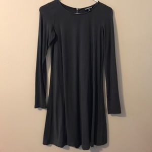 Express along Sleeve Grey Dress