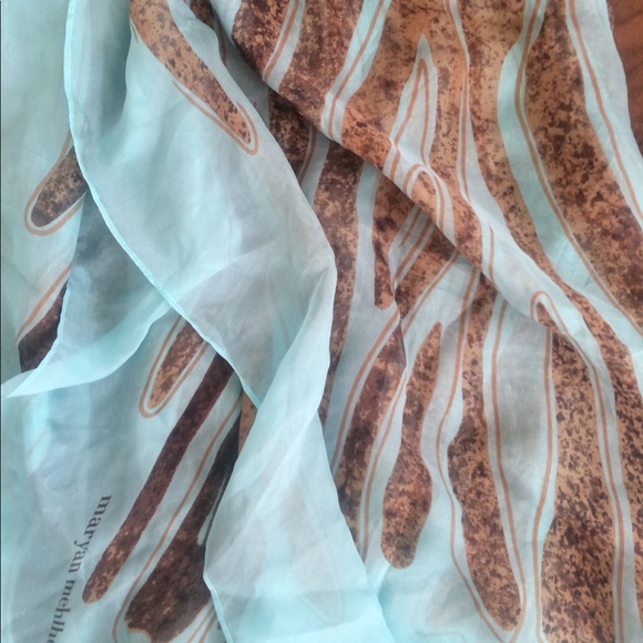 Stunning Silk bathing suit cover - Picture 3 of 3