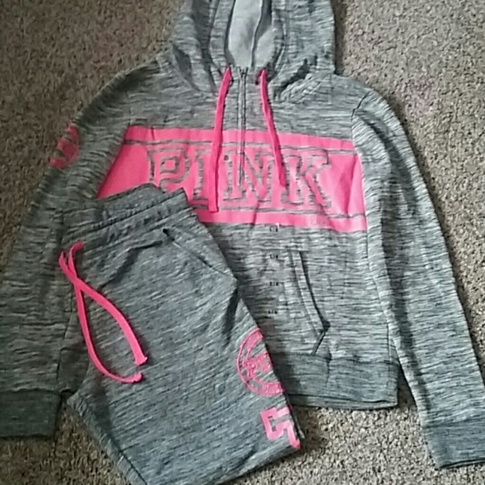 Pink Fashion Show Outfit Size Large