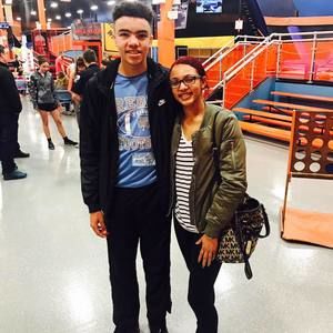 Meet your Posher, Larissa