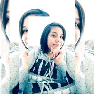 Meet your Posher, Kelsie