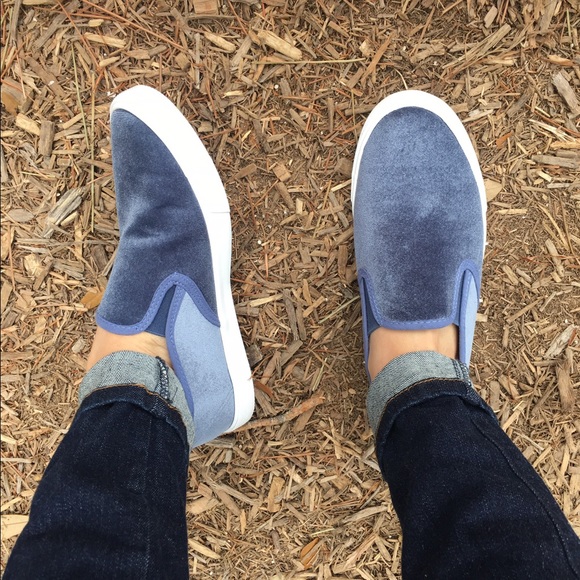 •LAST PAIR• Ice Blue Velvet Slip Ons - Picture 2 of 2