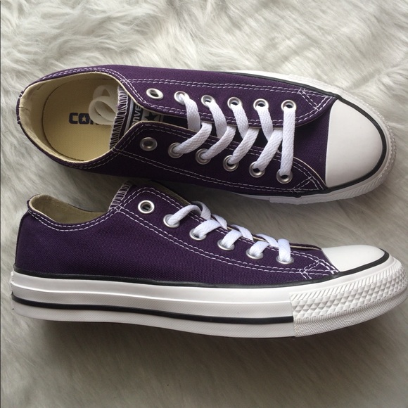 CONVERSE WOMENS SHOES PURPLE Chuck Taylor shoes - Picture 2 of 8